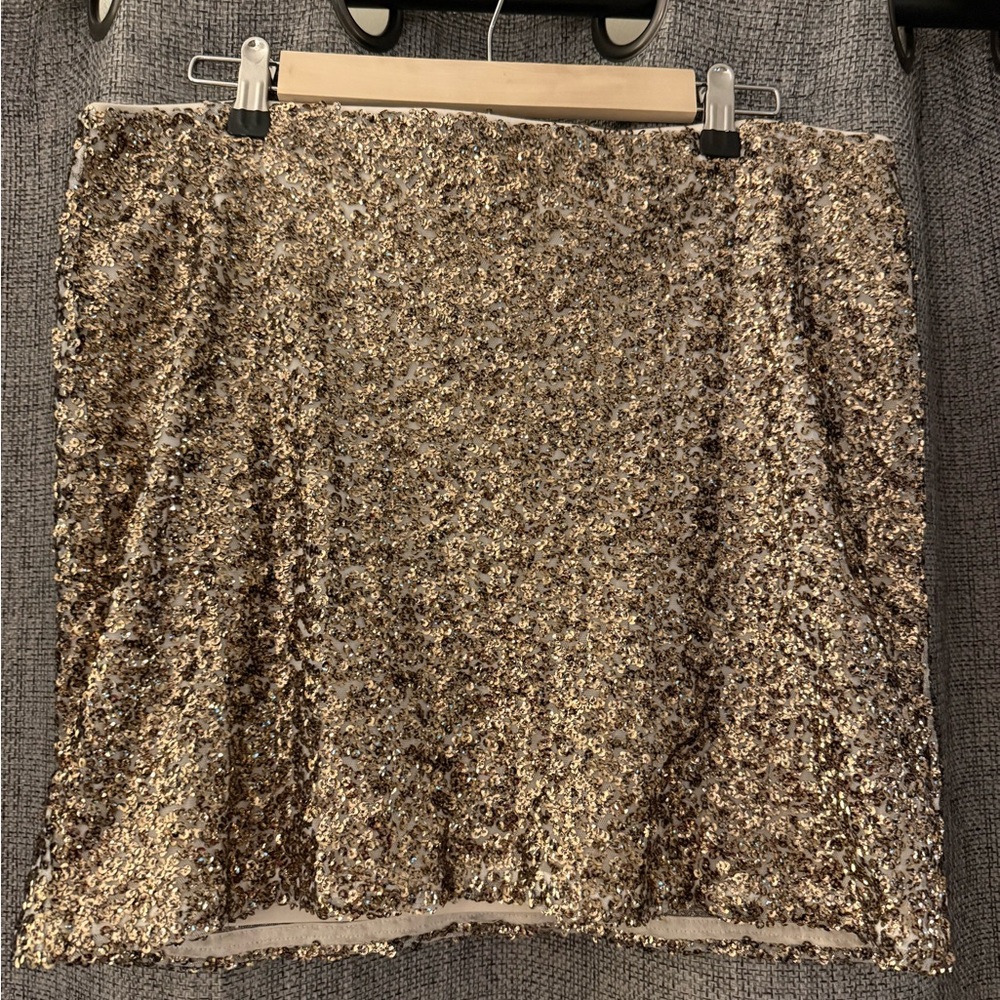 Decree Gold Sequin Pencil Mini Skirt